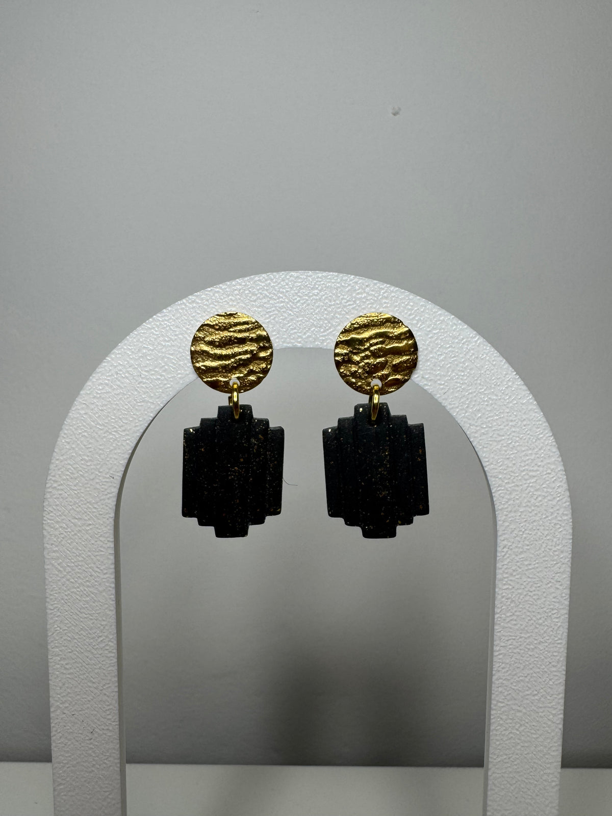 Hanger goud - zwart/goud
