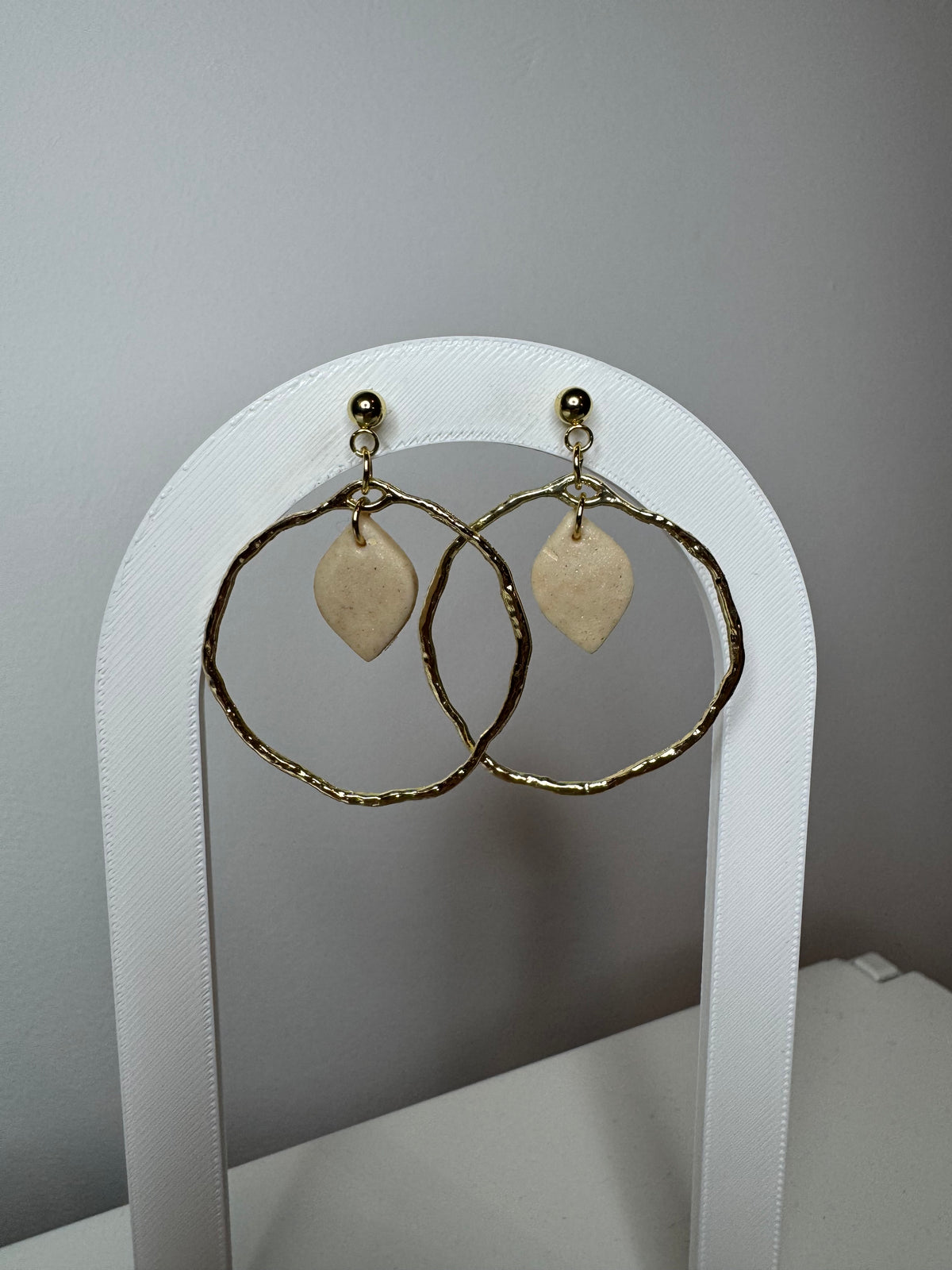 Hanger goud - beige